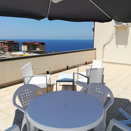 Attico Vista Mare Appartamento